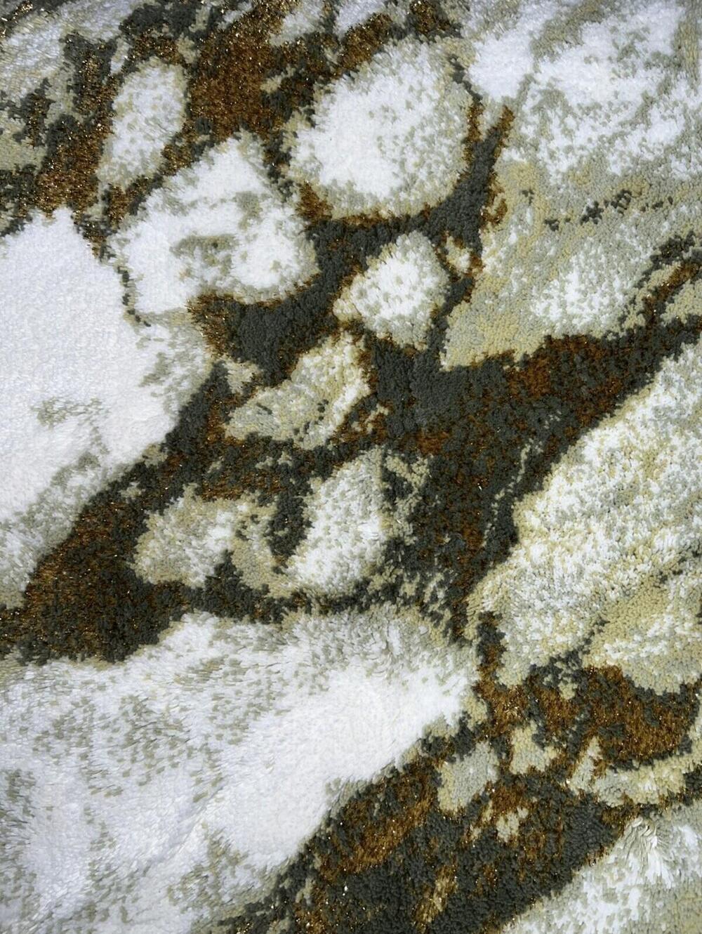 Abyss Calacata Olive Bath Rug, 27" x 47", NWT